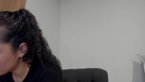 Mia Rouse online show from May 2026 09:35:02 PM