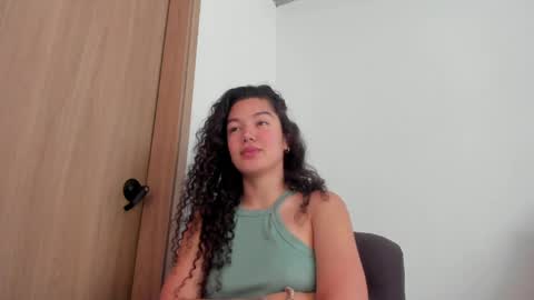 Mia Rouse online show from June 2026 03:03:01 PM