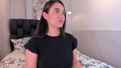 Snapshot of miavelvet1 chatting on November 2025 03:39:01 AM miavelvet1 online show from November 2025 03:39:01 AM