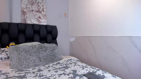 Snapshot of miavelvet1 chatting on November 2025 03:07:01 AM miavelvet1 online show from November 2025 03:07:01 AM