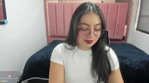 M I A W I L S online show from May 2026 07:00:01 PM