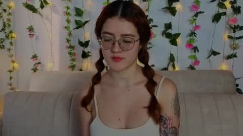 Snapshot of miawinxxx848 chatting on October 2025 08:39:01 PM Mia Winx online show from October 2025 08:39:01 PM