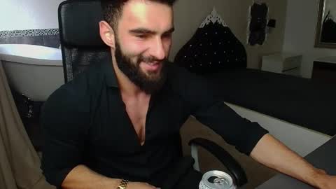 MicahLane online show from July 2026 04:18:01 AM