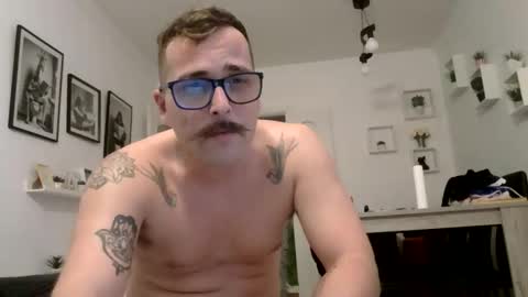 Snapshot of mich6921 chatting on June 2026 10:48:01 PM MILO MIAMI online show from June 2026 10:48:01 PM
