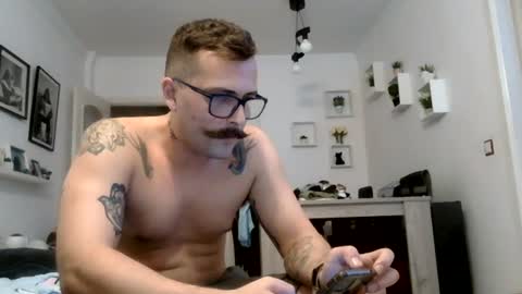 MILO MIAMI online show from July 2026 09:35:01 PM