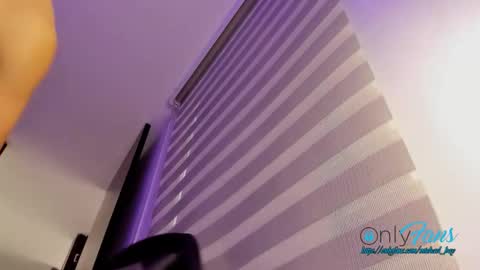 Michael Boy online show from November 2025 07:29:02 PM