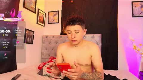 michael_lopez_1 online show from January 2026 08:01:02 PM