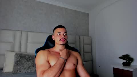 Michael online show from September 2025 06:38:01 AM