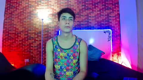 Snapshot of michael_twinkk chatting on October 2025 01:58:02 AM MICHAEL online show from October 2025 01:58:02 AM