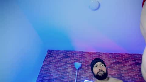 Snapshot of michael_twinkk chatting on October 2025 09:17:02 PM MICHAEL online show from October 2025 09:17:02 PM