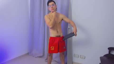 Mike online show from November 2025 01:54:02 PM