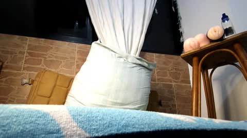 Michael online show from February 2025 05:47:02 AM