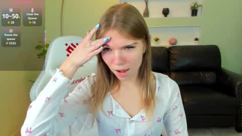 michafox online show from March 2026 02:22:02 PM