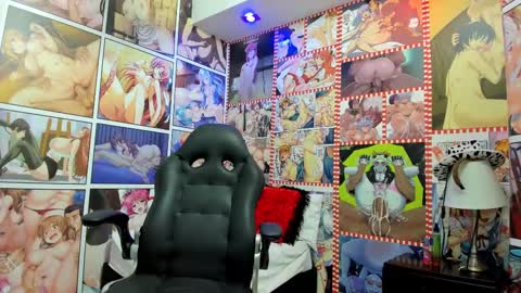 michel_lopez18 online show from March 2025 10:45:02 AM