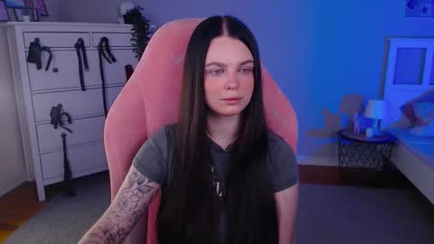 Kate online show from October 2025 01:03:02 AM