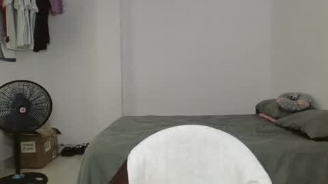 MichelandDavid online show from October 2025 08:20:02 PM