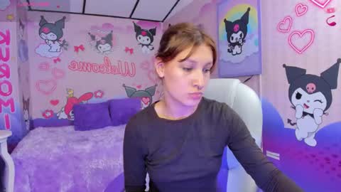 Snapshot of michell__petit_ chatting on September 2025 11:36:01 AM michell__petit_ online show from September 2025 11:36:01 AM