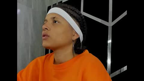 michell_rs online show from January 2025 10:49:02 AM