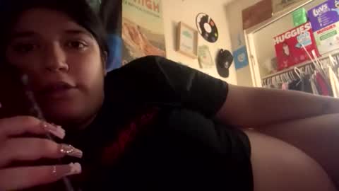 Snapshot of michelle533609 chatting on November 2025 11:32:01 PM michelle533609 online show from November 2025 11:32:01 PM