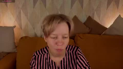 Snapshot of michelle_blond chatting on July 2026 01:10:02 AM michelle_blond online show from July 2026 01:10:02 AM