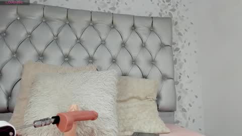 michelle perla online show from September 2025 12:40:01 PM