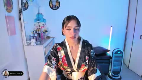 Michelle online show from December 2025 12:34:02 PM