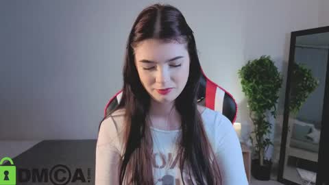 Michelle online show from May 2026 09:13:01 PM