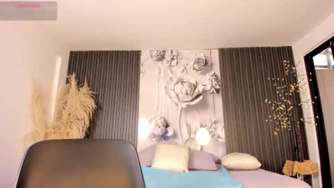 michellepreston_ online show from February 2026 12:04:01 PM