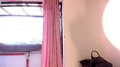 Snapshot of michellepreston_ chatting on July 2026 12:02:02 PM michellepreston_ online show from July 2026 12:02:02 PM