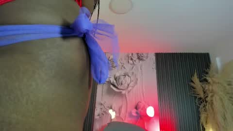 Snapshot of michellepreston_ chatting on July 2026 12:07:01 PM michellepreston_ online show from July 2026 12:07:01 PM