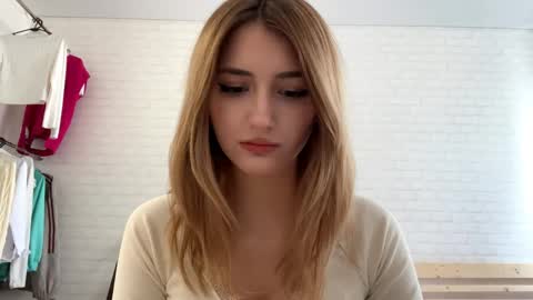 Jenny online show from May 2026 09:16:02 AM