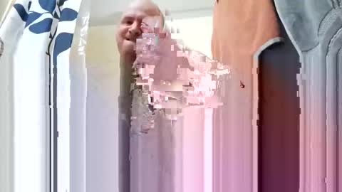 mickey_2007 online show from January 2026 04:17:01 AM