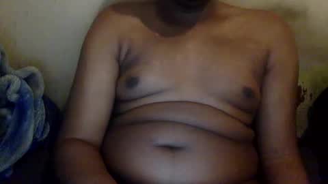 Snapshot of mickkzzx chatting on December 2024 04:05:02 AM mickkzzx online show from December 2024 04:05:02 AM