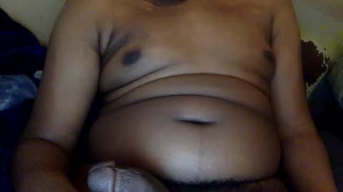 Snapshot of mickkzzx chatting on February 2025 02:02:01 PM mickkzzx online show from February 2025 02:02:01 PM