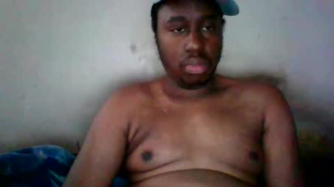 Snapshot of mickkzzx chatting on February 2025 01:27:01 PM mickkzzx online show from February 2025 01:27:01 PM