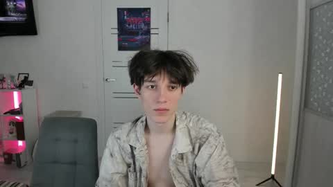 mickleloveu online show from December 2025 03:10:01 PM