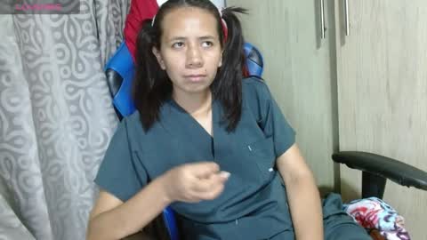 vanesa sexy online show from June 2026 12:26:01 AM
