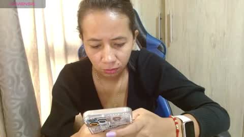 Snapshot of miculohot chatting on June 2026 12:52:02 PM vanesa sexy online show from June 2026 12:52:02 PM