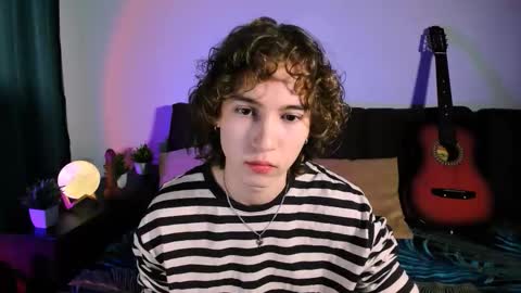 Snapshot of midnight_answer chatting on October 2025 02:07:02 PM Max online show from October 2025 02:07:02 PM