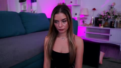 Alice online show from November 2025 07:36:02 PM