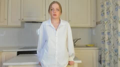 midnightfable online show from June 2026 09:25:01 PM