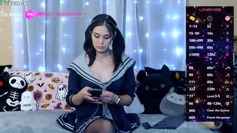 Snapshot of midnightpixie chatting on September 2025 02:27:02 AM Jenna Talia online show from September 2025 02:27:02 AM