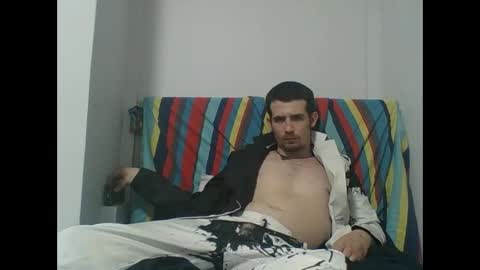 midnightsattire online show from May 2026 11:09:01 PM