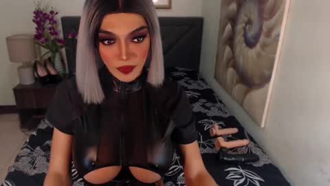 Snapshot of midnightscentxx chatting on December 2024 08:16:01 AM KATE online show from December 2024 08:16:01 AM