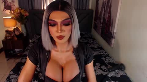 Snapshot of midnightscentxx chatting on January 2025 09:08:02 AM KATE online show from January 2025 09:08:02 AM