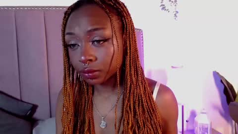 Snapshot of midnigth_bluee chatting on April 2026 03:37:02 AM . online show from April 2026 03:37:02 AM