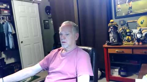 midwestdad09 online show from May 2026 08:33:02 AM