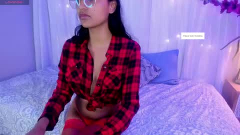 miel_ambar online show from May 2026 06:24:01 PM