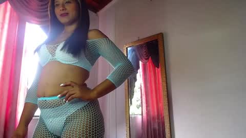 mielsquirt online show from February 2025 08:20:02 PM