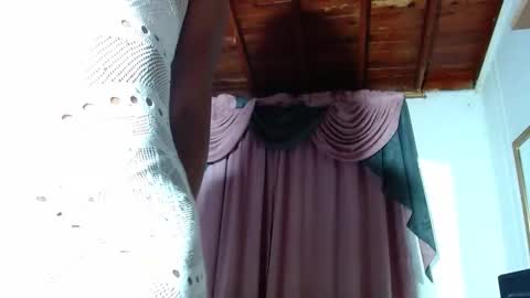 mielsquirt online show from November 2025 07:29:01 AM